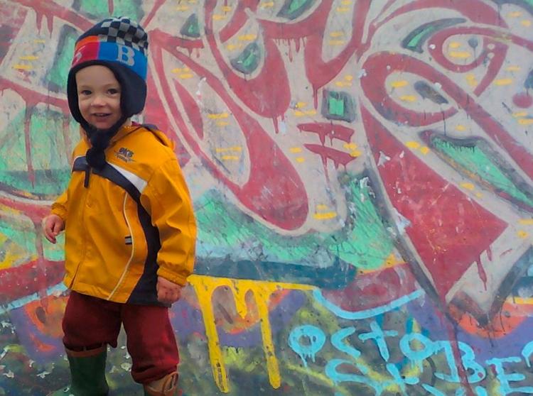 boy, graffiti, graphiti